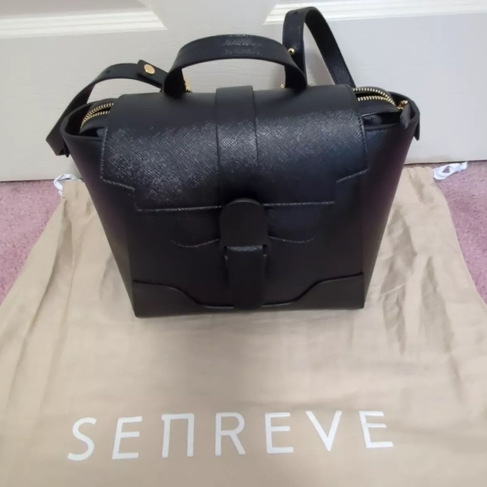 Senreve Mini Maestra Bag | Vegan Saffiano Noir / Gold